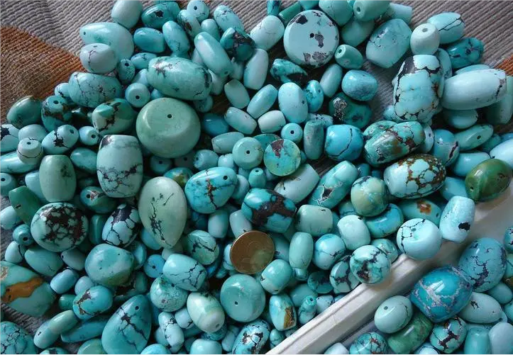 云蓋寺綠松石國家礦山公園綠松石經(jīng)典作品展示