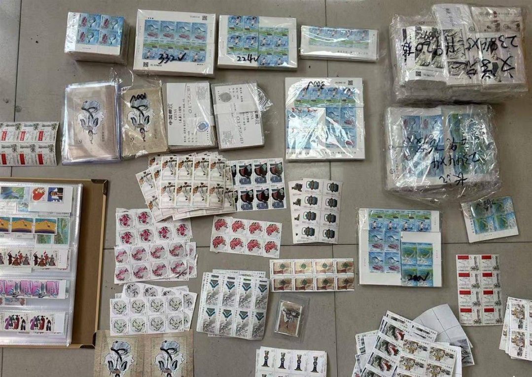 湖北破獲特大詐騙案 涉案金額超6000萬特大偽造郵票詐騙案，于近日宣判，主要犯罪嫌疑人被判處有期徒刑