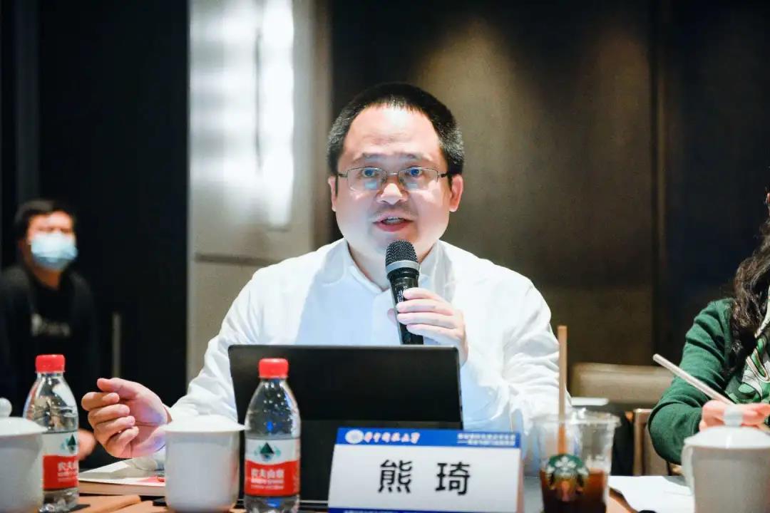 教會徒弟餓死師父 合理使用規(guī)則面臨AI大考