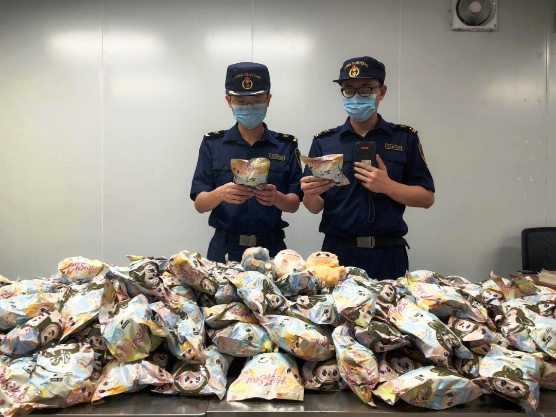 今年全國(guó)海關(guān)攔截183萬(wàn)件涉嫌侵權(quán)Labubu產(chǎn)品