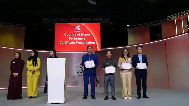 山西書法家楊拴明作品著作權(quán)證書達(dá)20萬份